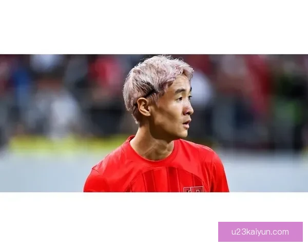 足球明星专访：近期表现稳定，未来备受期待