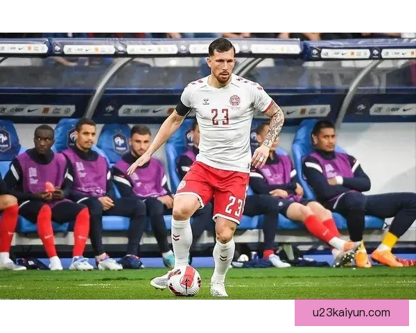 霍伊别尔进攻参与提升，展示出稳定的中场控制能力和竞赛影响力